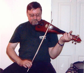 Ian Fairbairn playing fiddle
