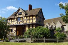 Stokesay Castle