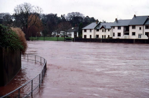 The River Usk taken from the bridge, 02.02.02