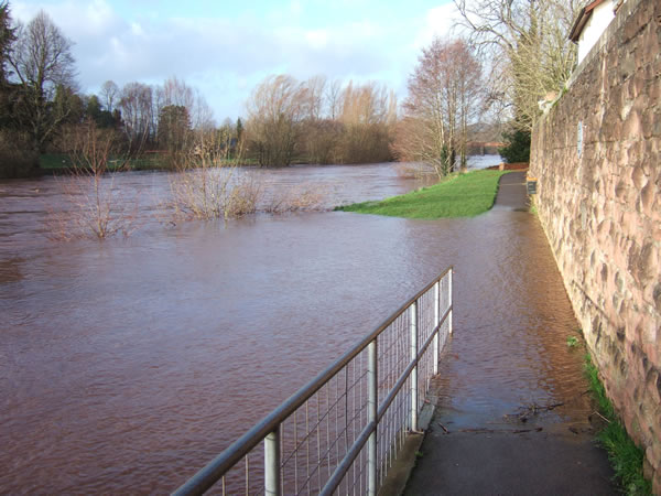 Conigar Walk flooded again, 03.12.06