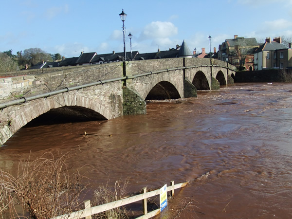 The Usk in spate, 27.01.13