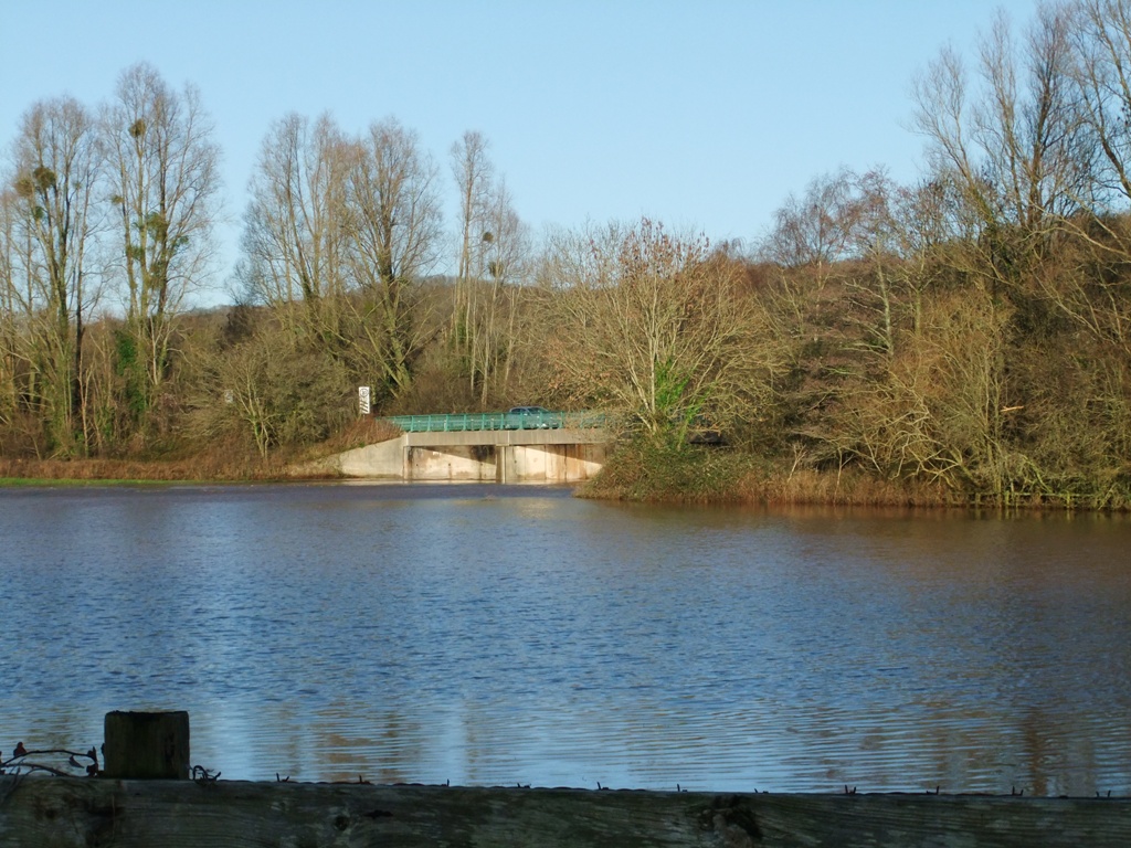 Usk's new lake, 24.12.20!