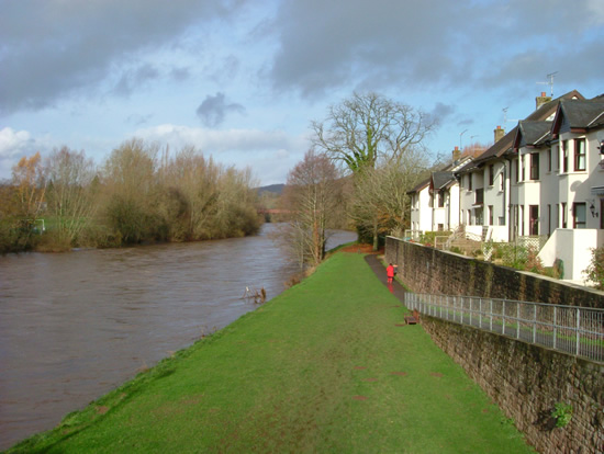 Conigar Walk and River Usk