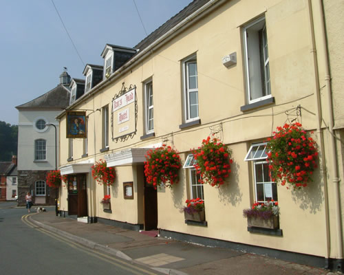 The King's Head Hotel, Usk photographed on 04.09.05
